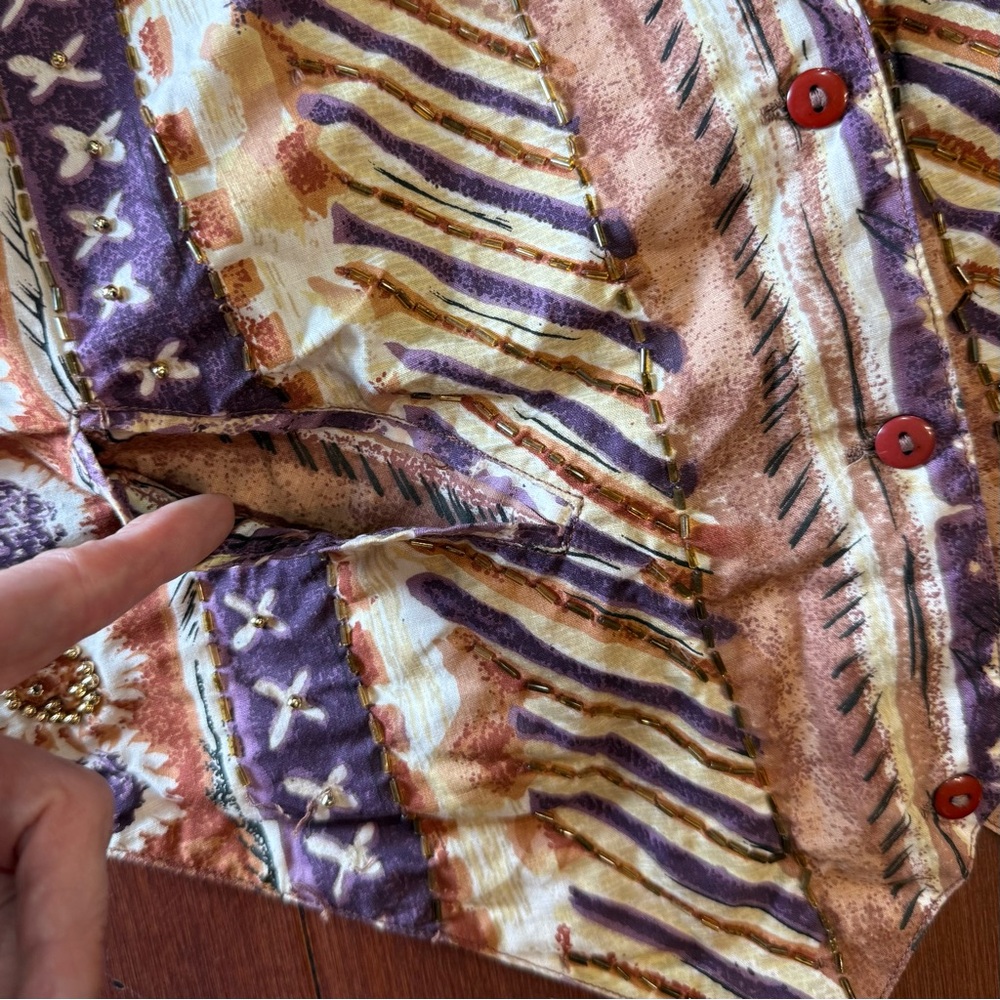 Women's Multicolor Patterned Vest - Picture 3 of 7